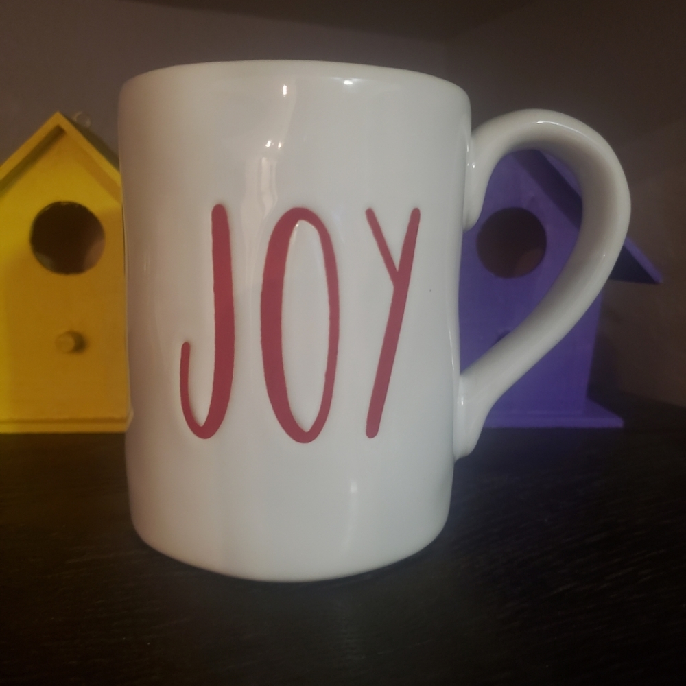 Rae Dunn mug